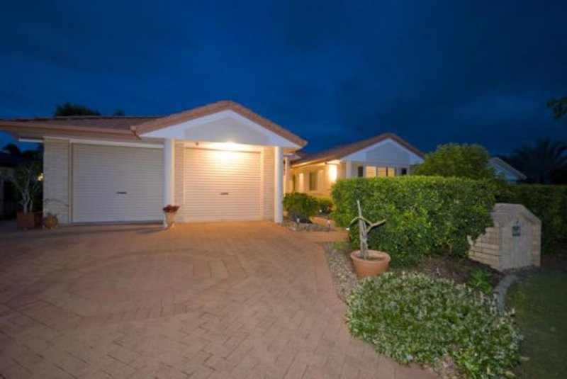 3 Archer Court, Pelican Waters QLD 4551