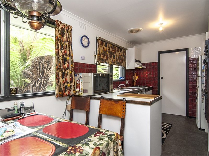 Photo - 3 Arden Drive, Noble Park VIC 3174 - Image 7