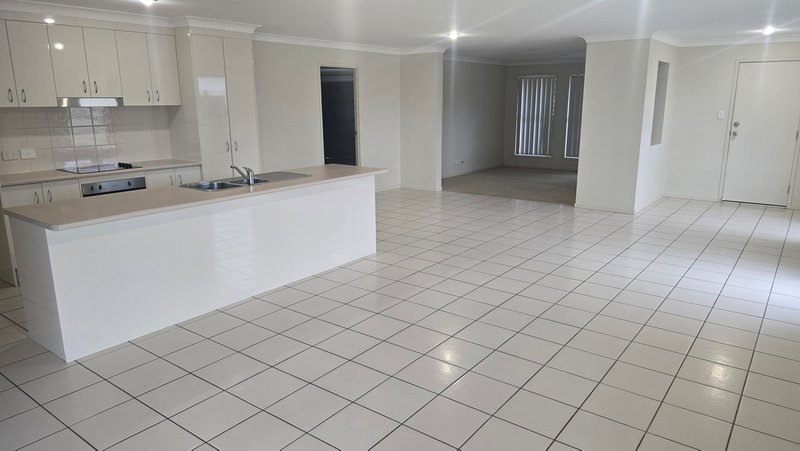 Photo - 3 Aretha Lane, Narangba QLD 4504 - Image 3