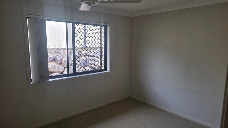 Photo - 3 Aretha Lane, Narangba QLD 4504 - Image 9