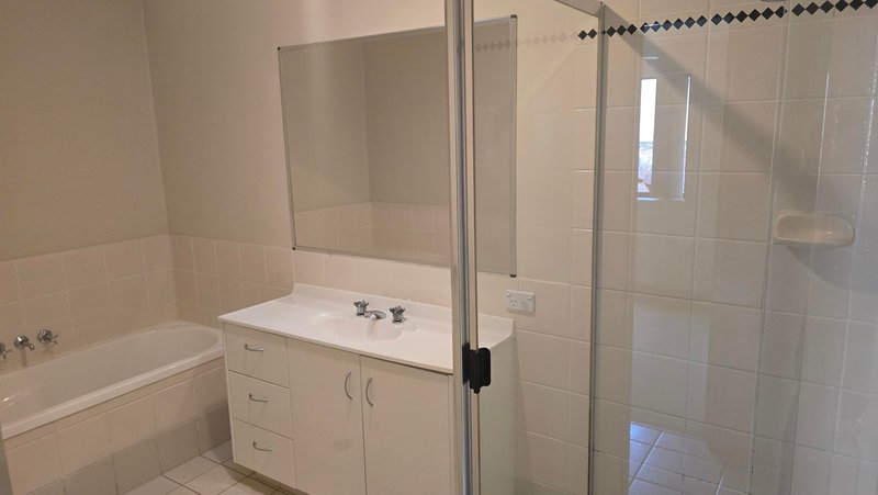 Photo - 3 Aretha Lane, Narangba QLD 4504 - Image 11
