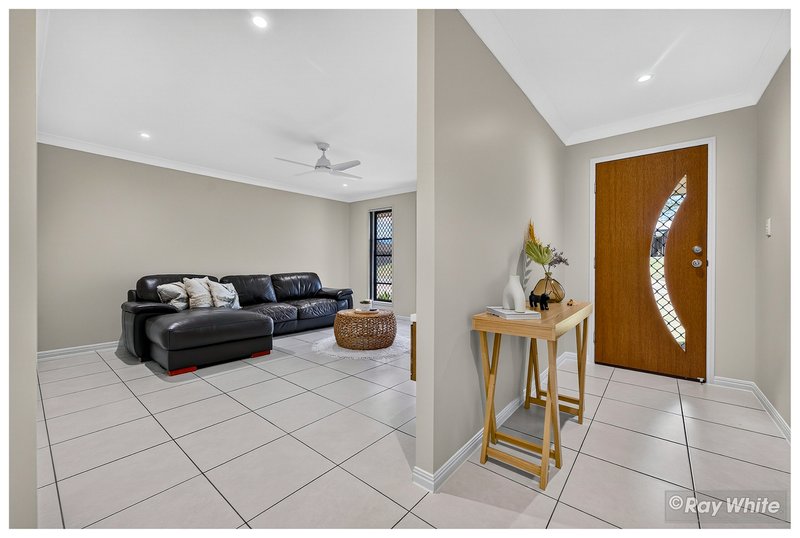 Photo - 3 Argyle Avenue, Parkhurst QLD 4702 - Image 9