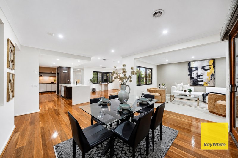 Photo - 3 Arnolds Creek Boulevard, Harkness VIC 3337 - Image 5