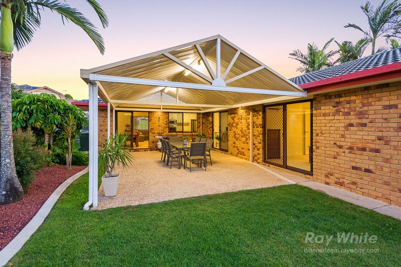 Photo - 3 Arpege Crescent, Eight Mile Plains QLD 4113 - Image 14