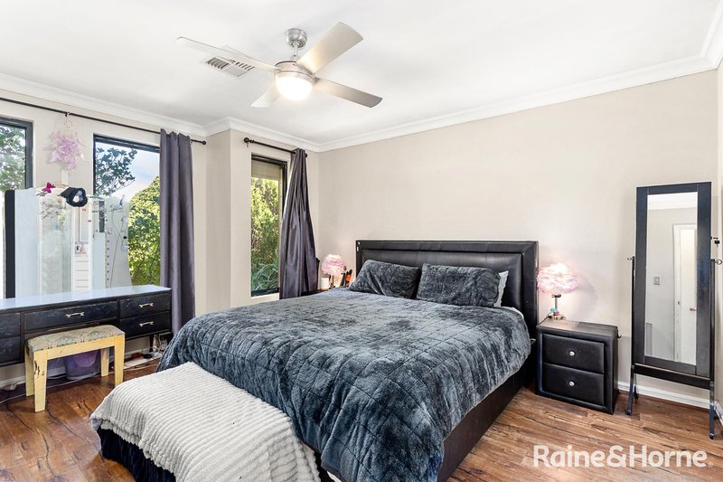 Photo - 3 Arreton Way, Hocking WA 6065 - Image 5