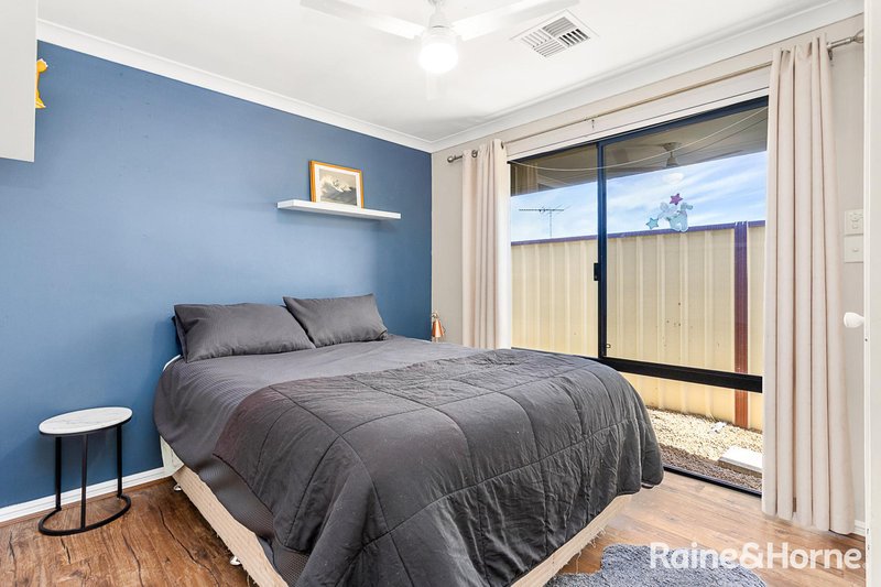 Photo - 3 Arreton Way, Hocking WA 6065 - Image 9