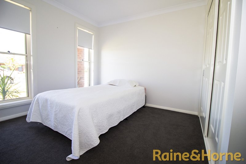 Photo - 3 Artesian Court, Dubbo NSW 2830 - Image 7