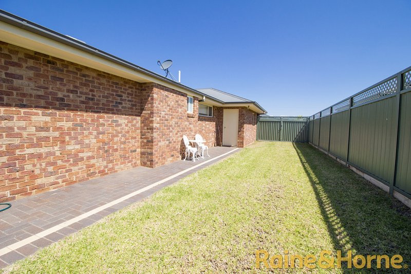 Photo - 3 Artesian Court, Dubbo NSW 2830 - Image 10