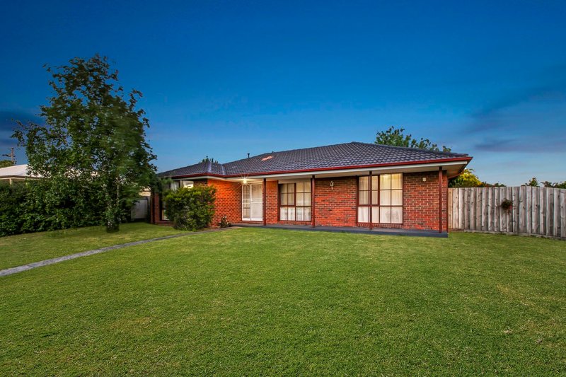 Photo - 3 Ashfield Drive, Berwick VIC 3806 - Image 5