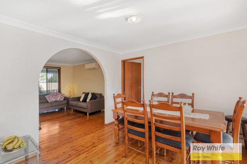 Photo - 3 Aspen Street, Bossley Park NSW 2176 - Image 5