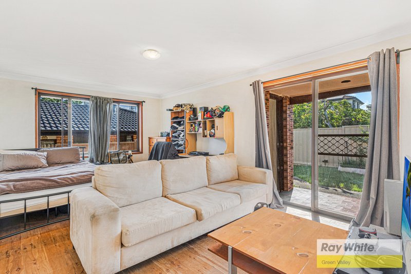 Photo - 3 Aspen Street, Bossley Park NSW 2176 - Image 6