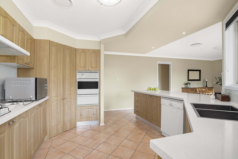 Photo - 3 Atkins Court, Baulkham Hills NSW 2153 - Image 2