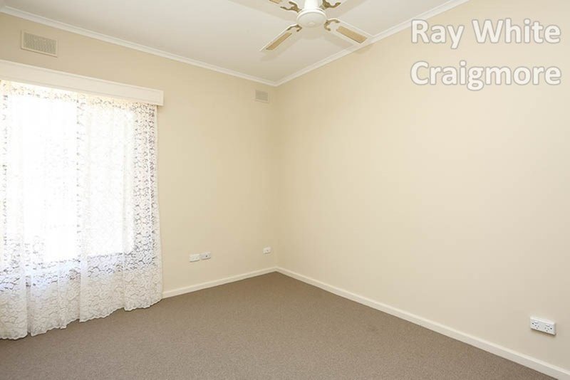 Photo - 3 Audrey Avenue, Parafield Gardens SA 5107 - Image 7