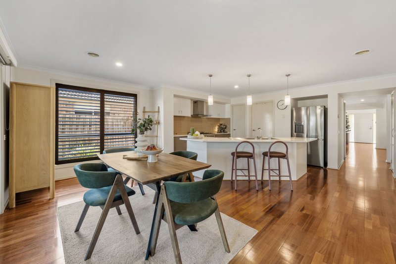 Photo - 3 Audrey Lane, Berwick VIC 3806 - Image 5