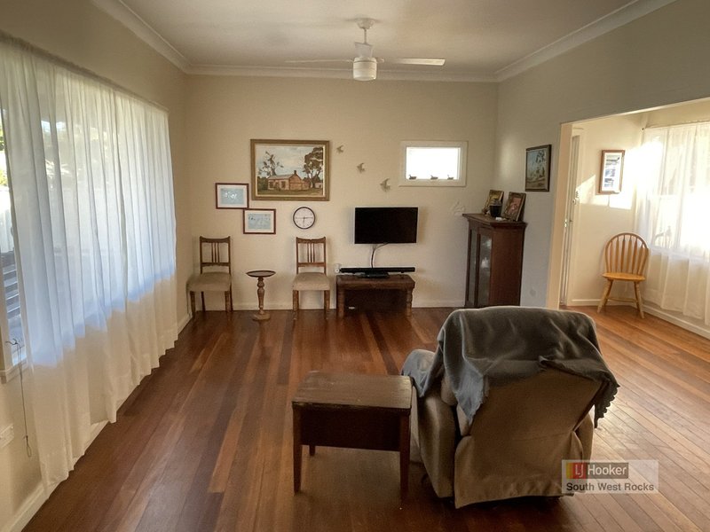 Photo - 3 Austin Street, South West Rocks NSW 2431 - Image 4