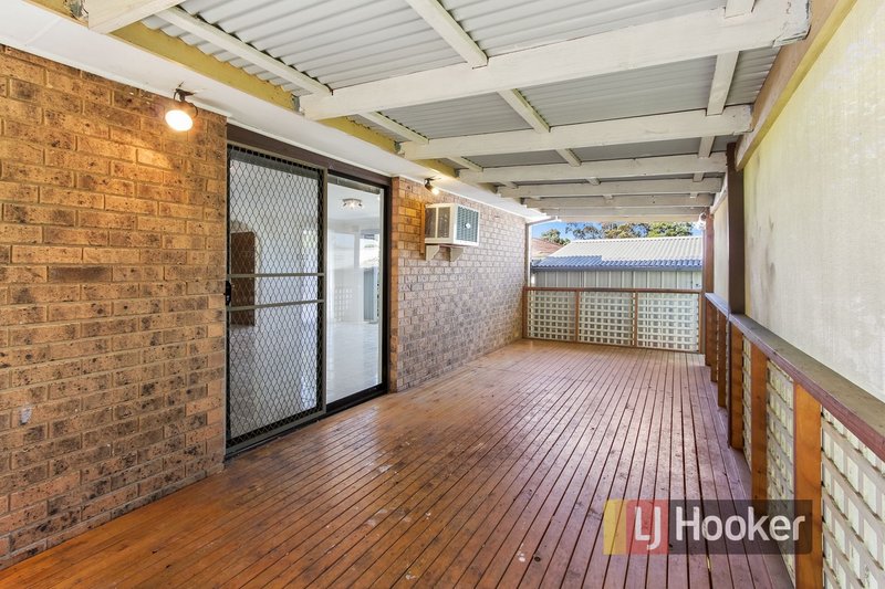 Photo - 3 Avoca Close, Hampton Park VIC 3976 - Image 13