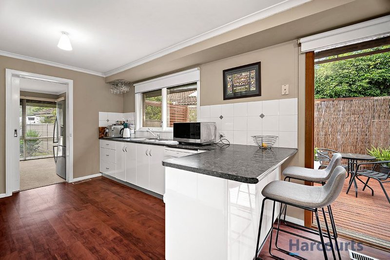 Photo - 3 Avoca Crescent, Alfredton VIC 3350 - Image 5