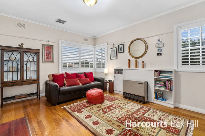 Photo - 3 Avon Street, Box Hill North VIC 3129 - Image 2