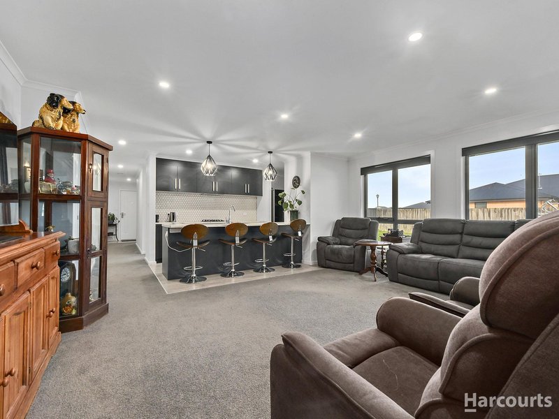 Photo - 3 Axton Close, George Town TAS 7253 - Image 7