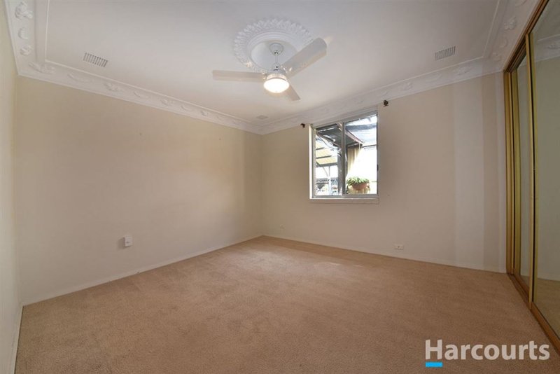 Photo - 3 Bacon Place, Beechboro WA 6063 - Image 5