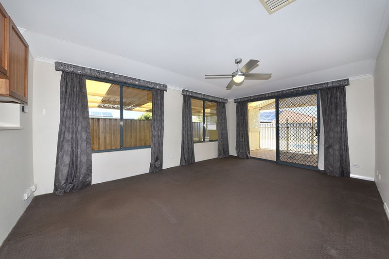 Photo - 3 Badcoe Alley, Clarkson WA 6030 - Image 18