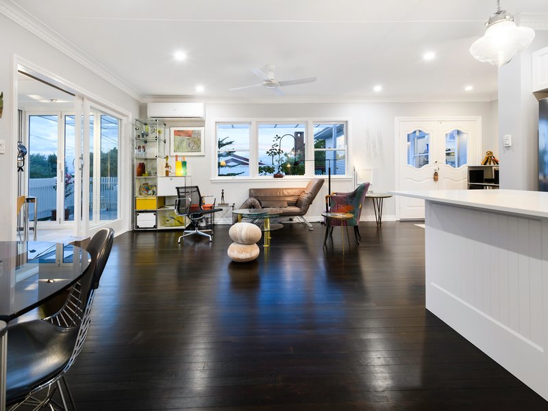 Photo - 3 Baird Street, Eastern Heights QLD 4305 - Image 14