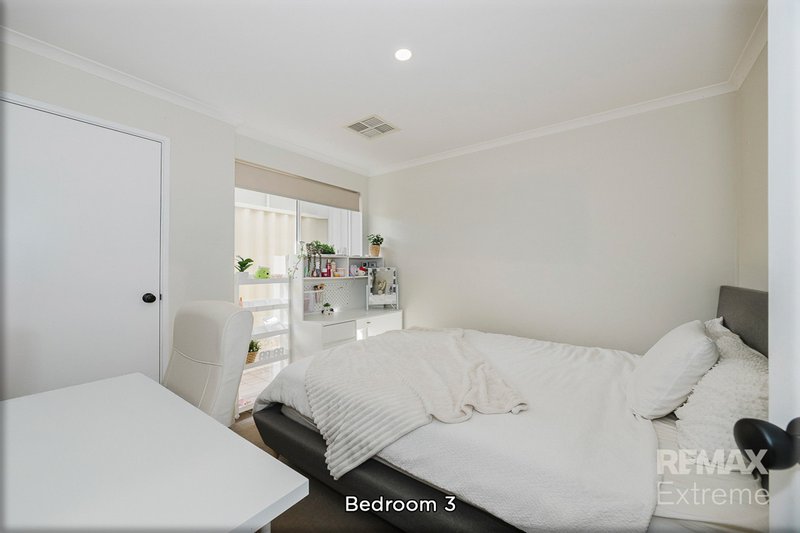 Photo - 3 Baldwin Link, Butler WA 6036 - Image 17