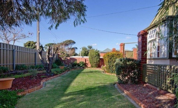 Photo - 3 Balmoral Street, Lockleys SA 5032 - Image 10