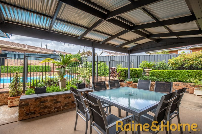 Photo - 3 Banksia Crescent, Dubbo NSW 2830 - Image 15