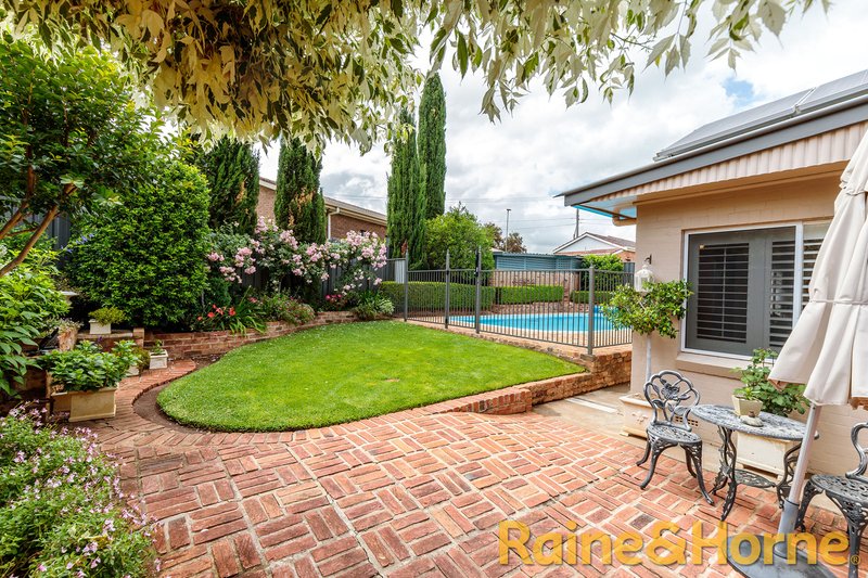 Photo - 3 Banksia Crescent, Dubbo NSW 2830 - Image 17