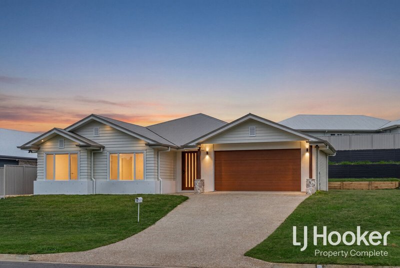 Photo - 3 Banksia Crescent, Gleneagle QLD 4285 - Image 1