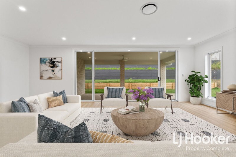 Photo - 3 Banksia Crescent, Gleneagle QLD 4285 - Image 4