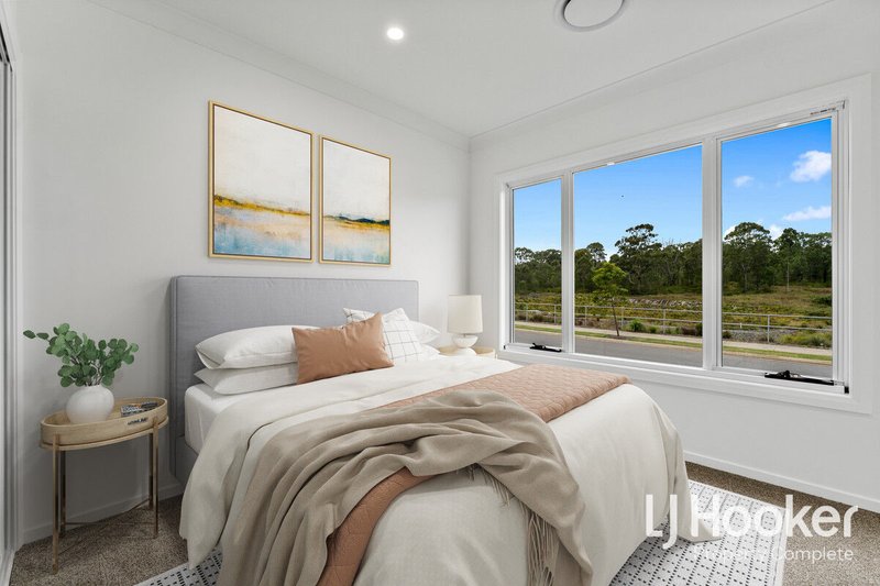 Photo - 3 Banksia Crescent, Gleneagle QLD 4285 - Image 14
