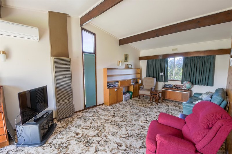 Photo - 3 Banool Street, Horsham VIC 3400 - Image 3