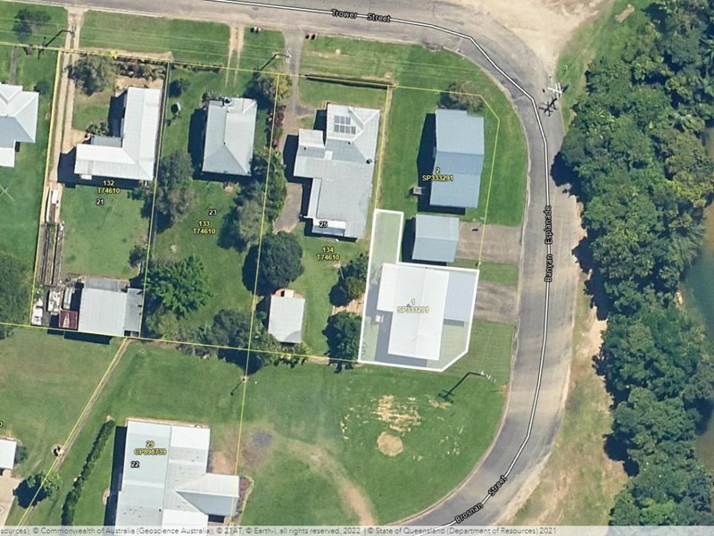 Photo - 3 Banyan Esplanade, Tully QLD 4854 - Image 3