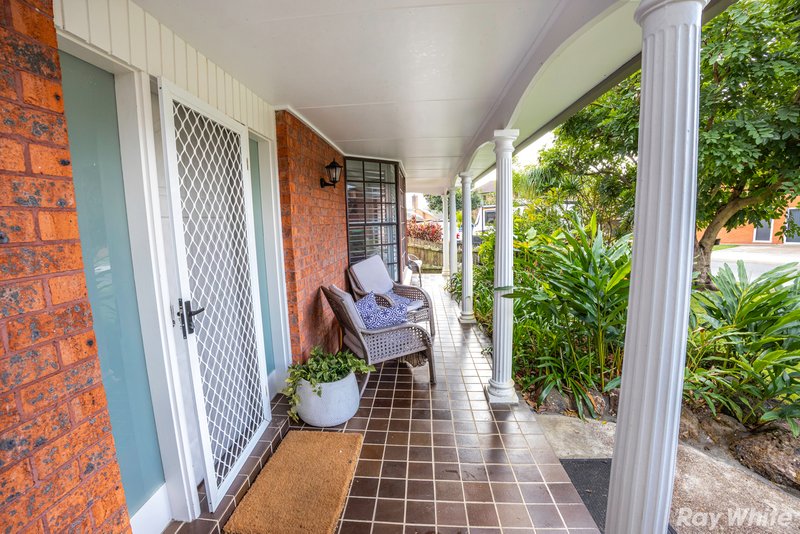 Photo - 3 Barclay Close, Tuncurry NSW 2428 - Image 2