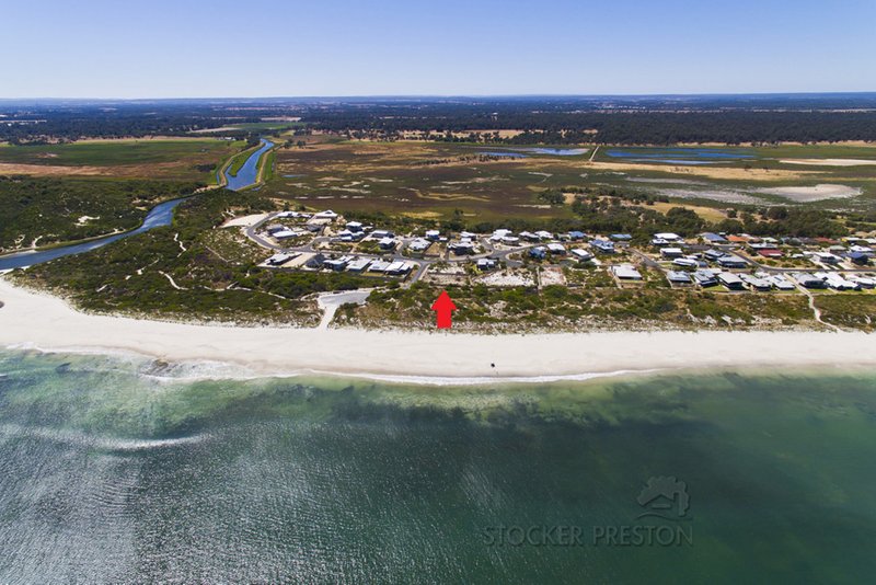 3 Barndi Walk, Peppermint Grove Beach WA 6271