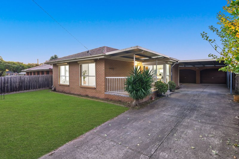 Photo - 3 Bartley Place, Springvale South VIC 3172 - Image 2