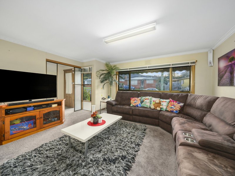 Photo - 3 Barwon Place, Glenorchy TAS 7010 - Image 3