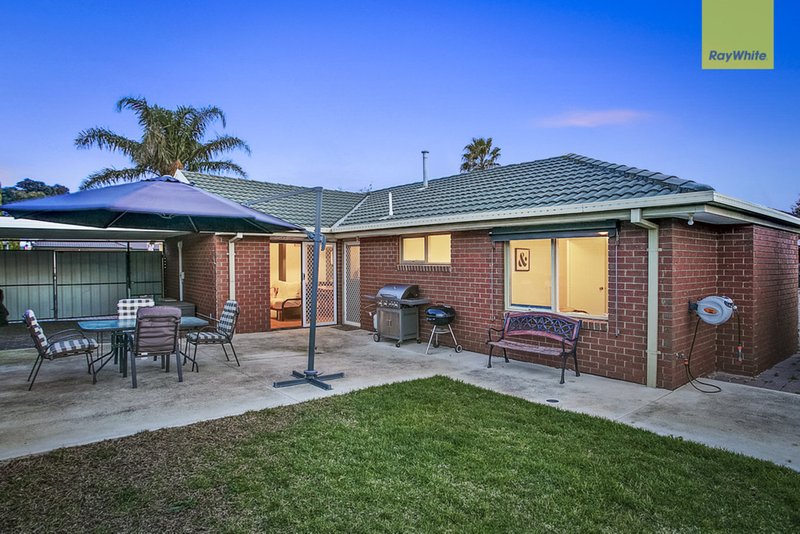 3 Basalt Court, Delahey VIC 3037