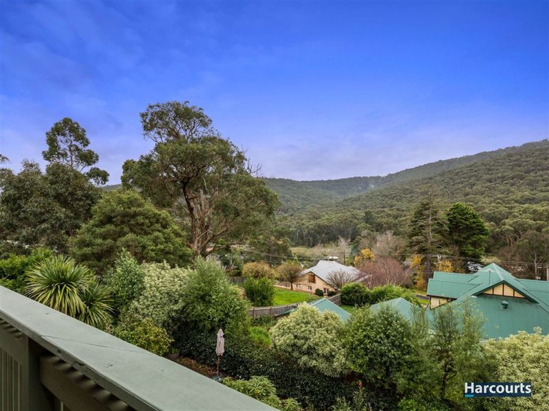 Photo - 3 Bates Avenue, Upper Ferntree Gully VIC 3156 - Image 5