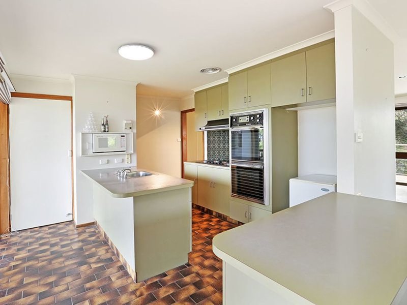 Photo - 3 Batman Court, Indented Head VIC 3223 - Image 3