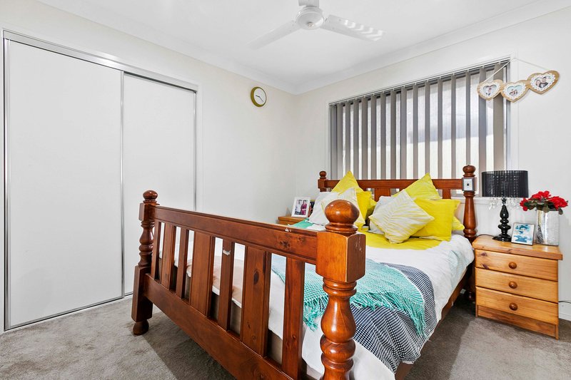 Photo - 3 Bauer Street, Urraween QLD 4655 - Image 12