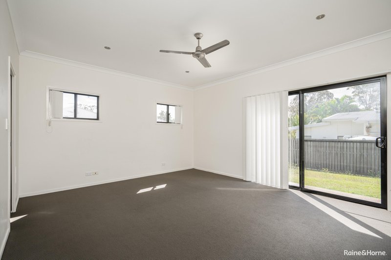 Photo - 3 Bay Park Road, Wondunna QLD 4655 - Image 4