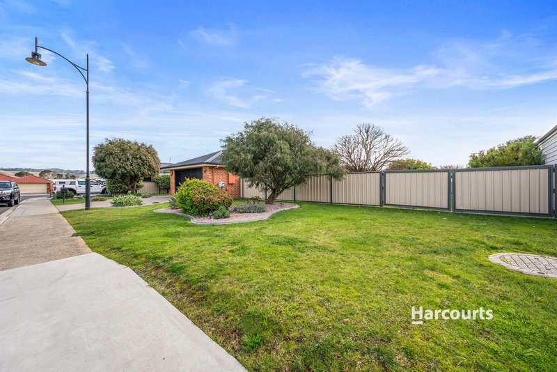 Photo - 3 Bayvista Crescent, Sulphur Creek TAS 7316 - Image 23