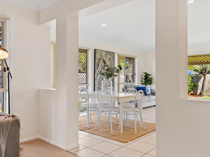 Photo - 3 Begonia Street, Ormeau QLD 4208 - Image 16