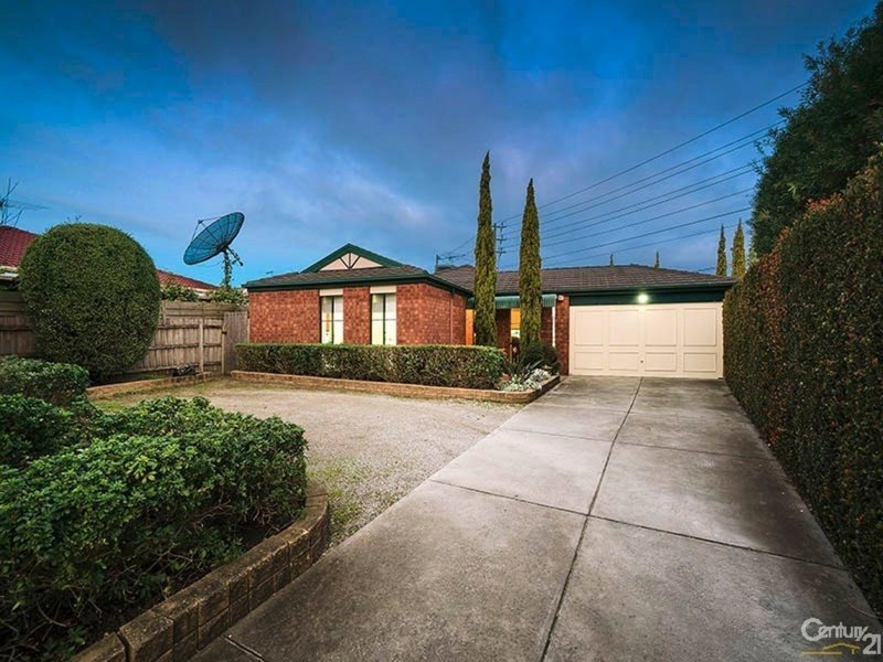 3 Belinda Court, Bentleigh East VIC 3165