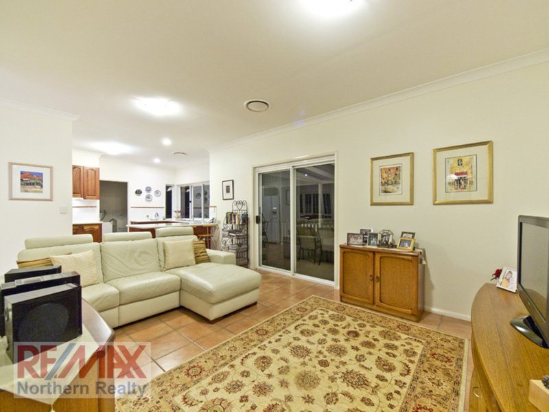 Photo - 3 Bellbird Ct , Warner QLD 4500 - Image 5