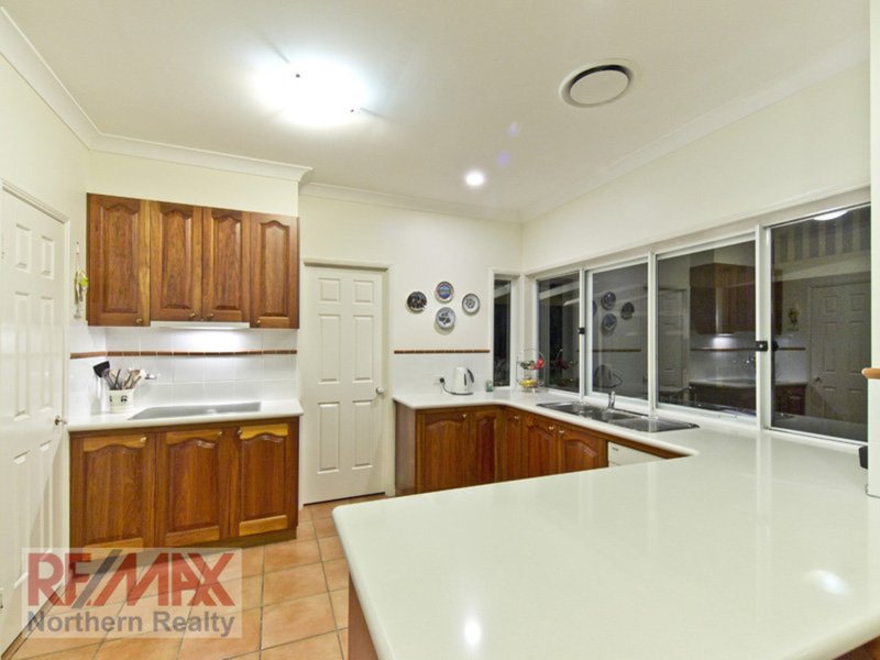 Photo - 3 Bellbird Ct , Warner QLD 4500 - Image 6