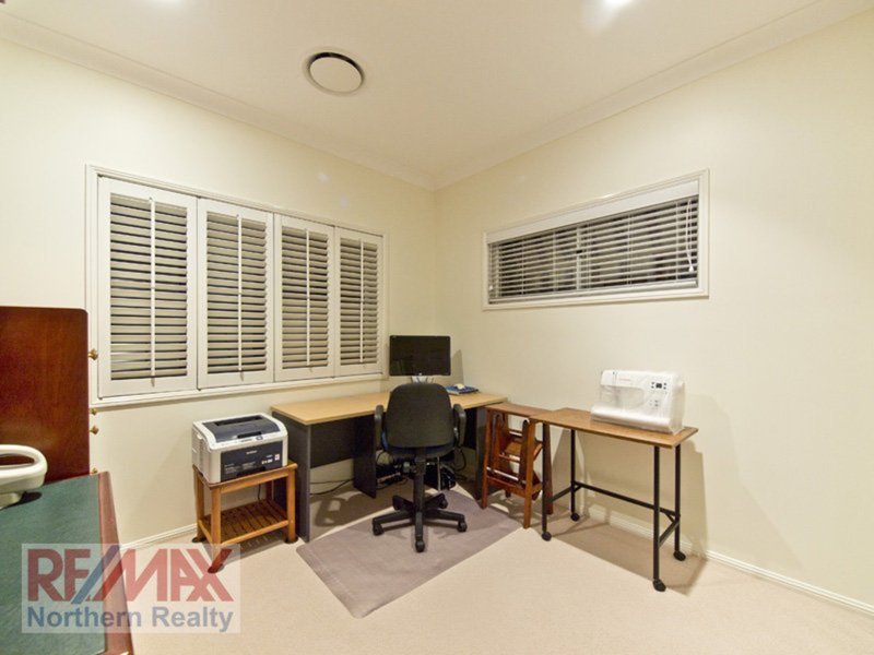 Photo - 3 Bellbird Ct , Warner QLD 4500 - Image 15